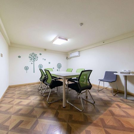 Ibis Styles Nantong Development Zone Shimao Plaza Otel Dış mekan fotoğraf