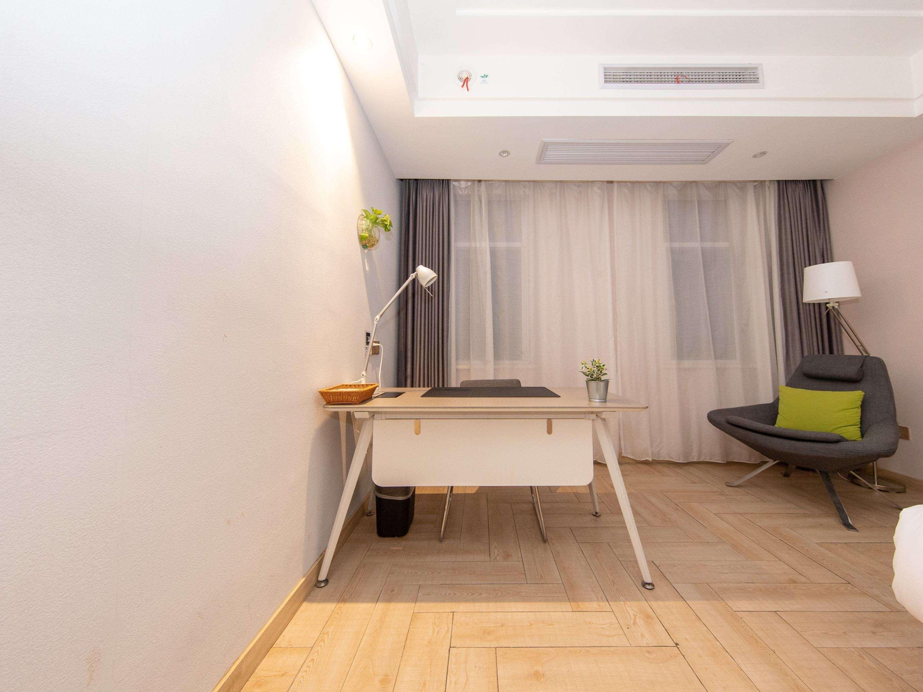 Ibis Styles Nantong Development Zone Shimao Plaza Otel Dış mekan fotoğraf