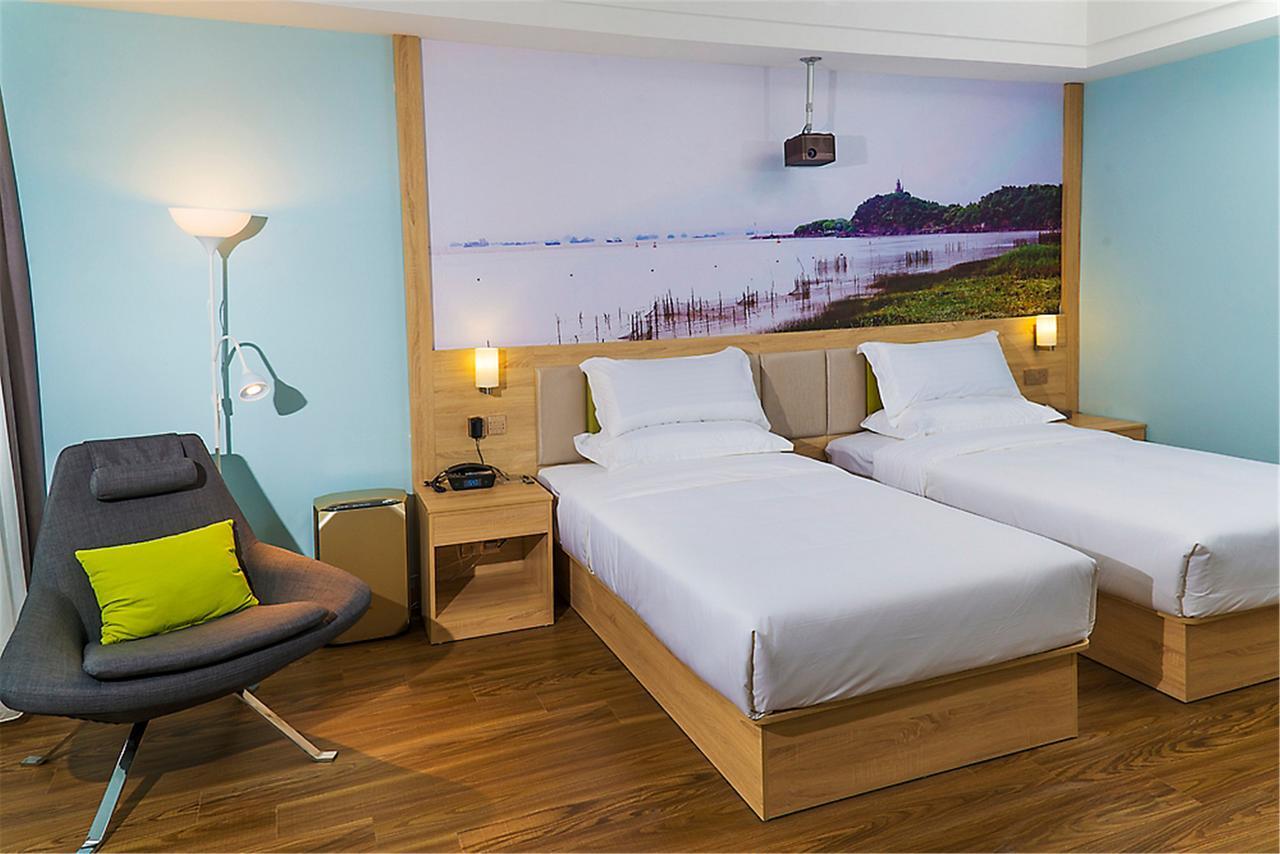 Ibis Styles Nantong Development Zone Shimao Plaza Otel Dış mekan fotoğraf