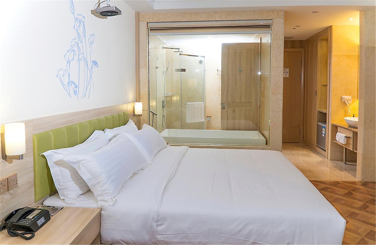 Ibis Styles Nantong Development Zone Shimao Plaza Otel Dış mekan fotoğraf